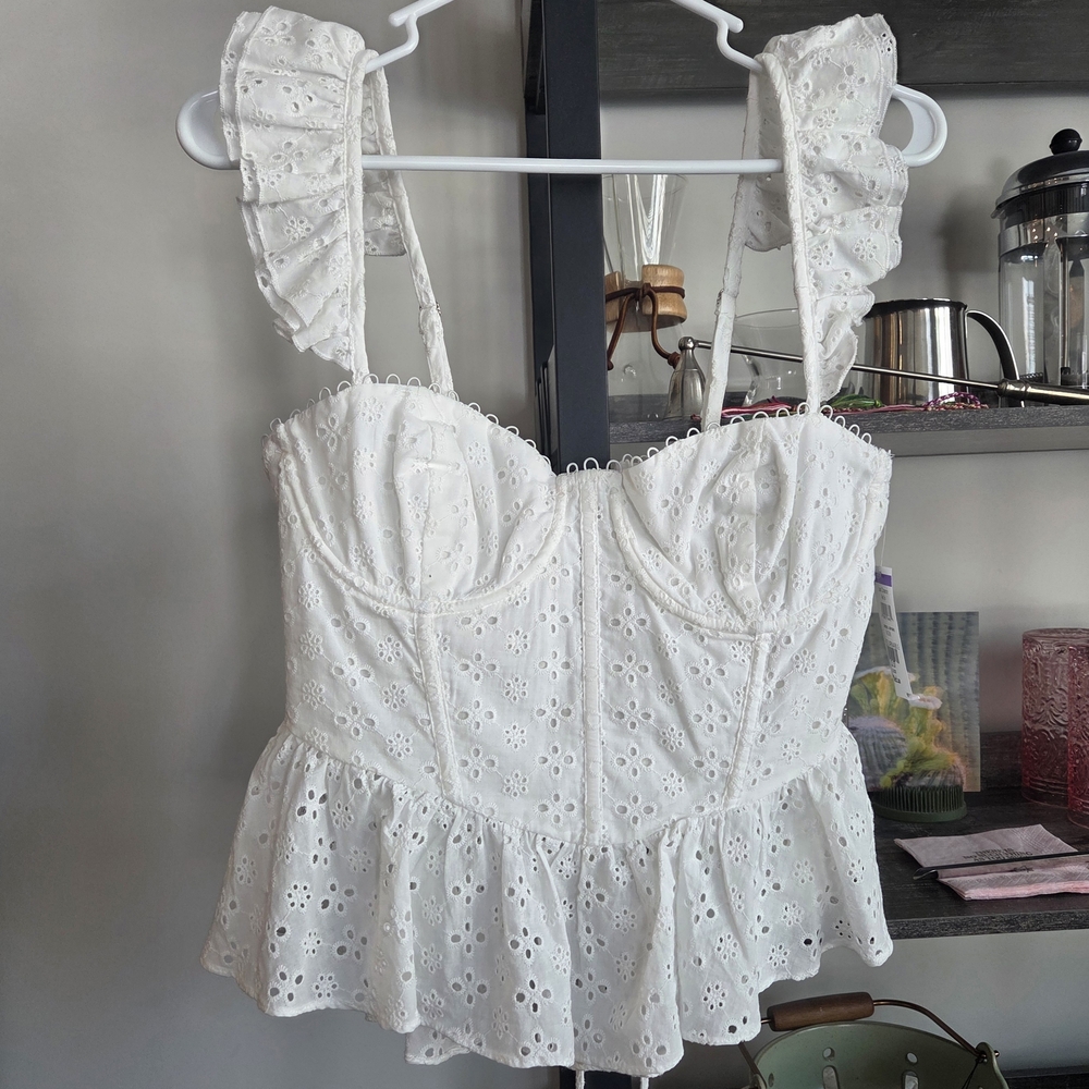 Astr Adorable White Eyelet Ruffle Strap Top Tie Up Back Zipper Boning NWT Med